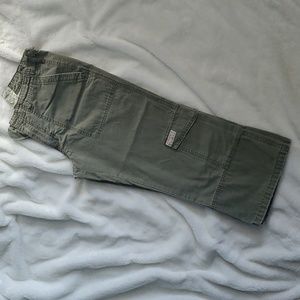 Abercrombie cargo capris